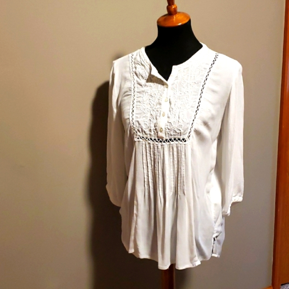 Embroidered top